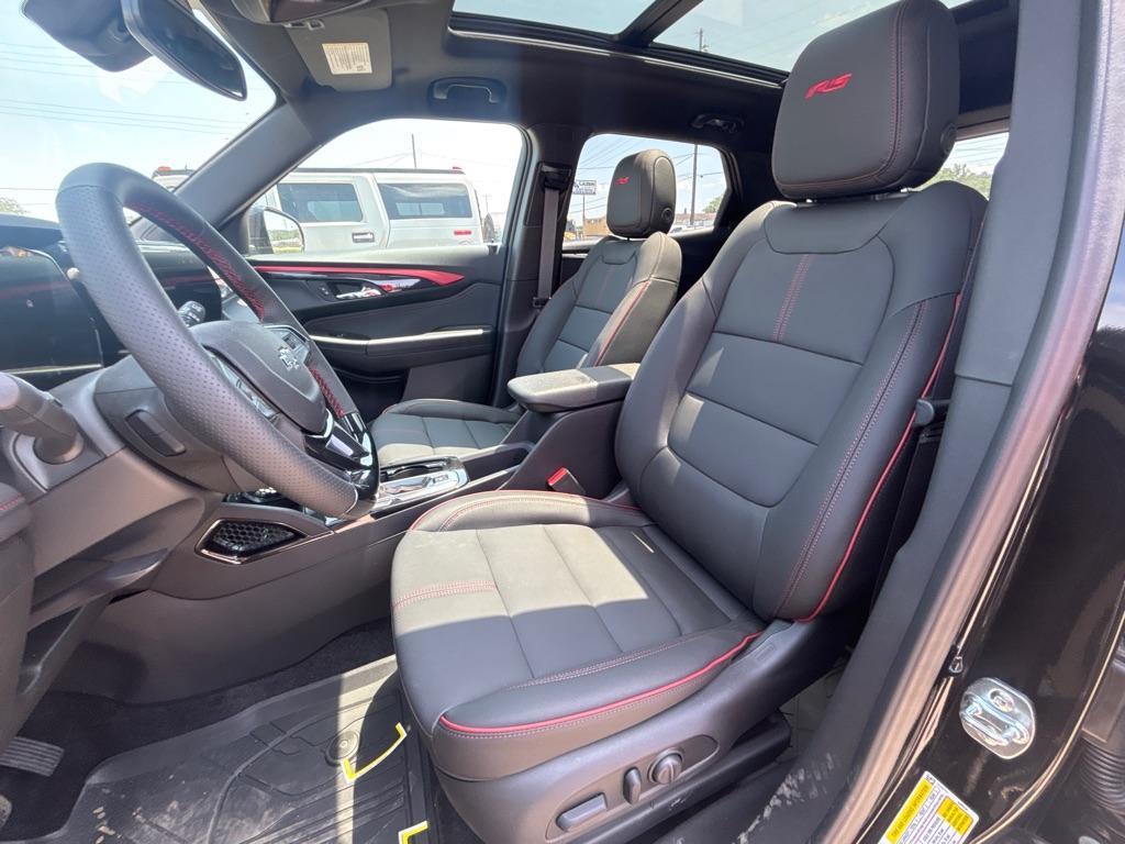 used 2025 Chevrolet TrailBlazer car, priced at $25,850