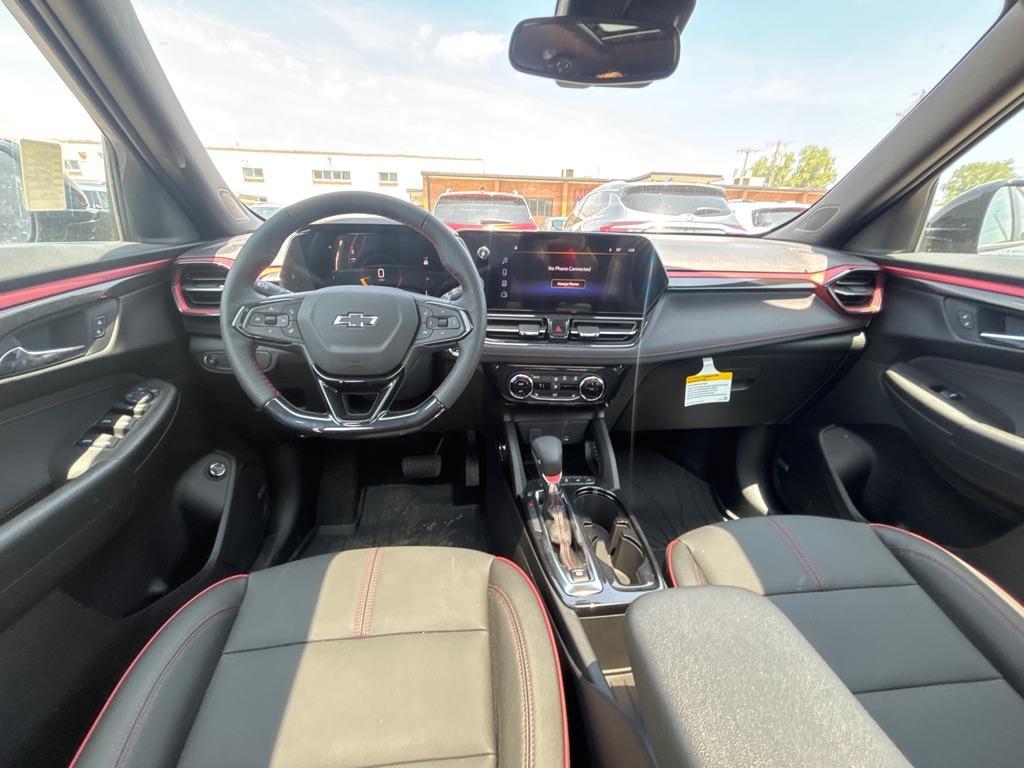 used 2025 Chevrolet TrailBlazer car, priced at $25,850