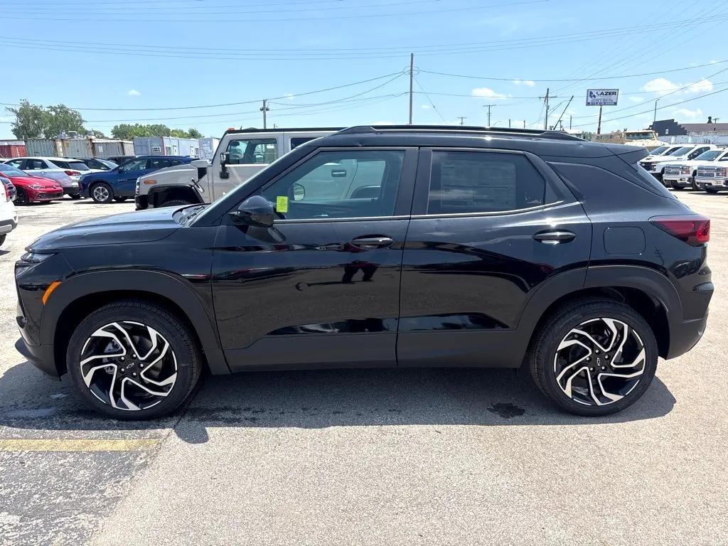 used 2025 Chevrolet TrailBlazer car, priced at $27,850
