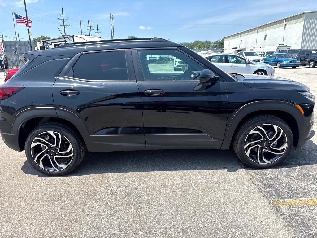 used 2025 Chevrolet TrailBlazer car, priced at $27,850