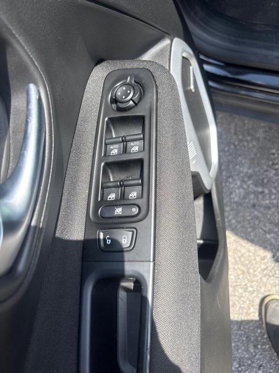 used 2021 Jeep Renegade car, priced at $13,850