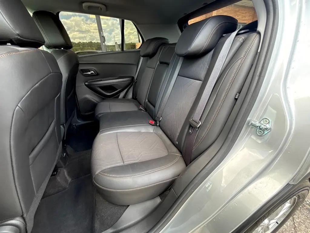 used 2022 Chevrolet Trax car, priced at $12,850