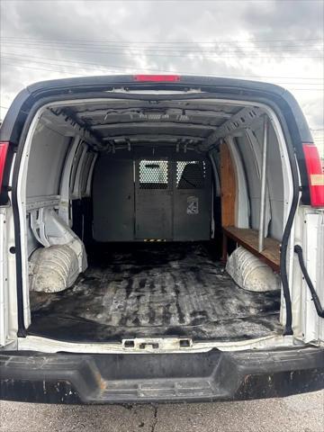used 2006 GMC Savana 2500 car, priced at $6,550