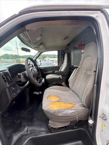 used 2006 GMC Savana 2500 car, priced at $6,550