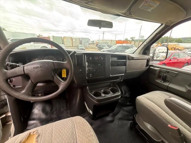 used 2006 GMC Savana 2500 car, priced at $6,550