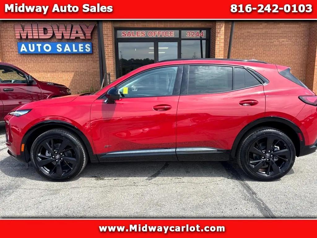 used 2025 Buick Envision car, priced at $35,450