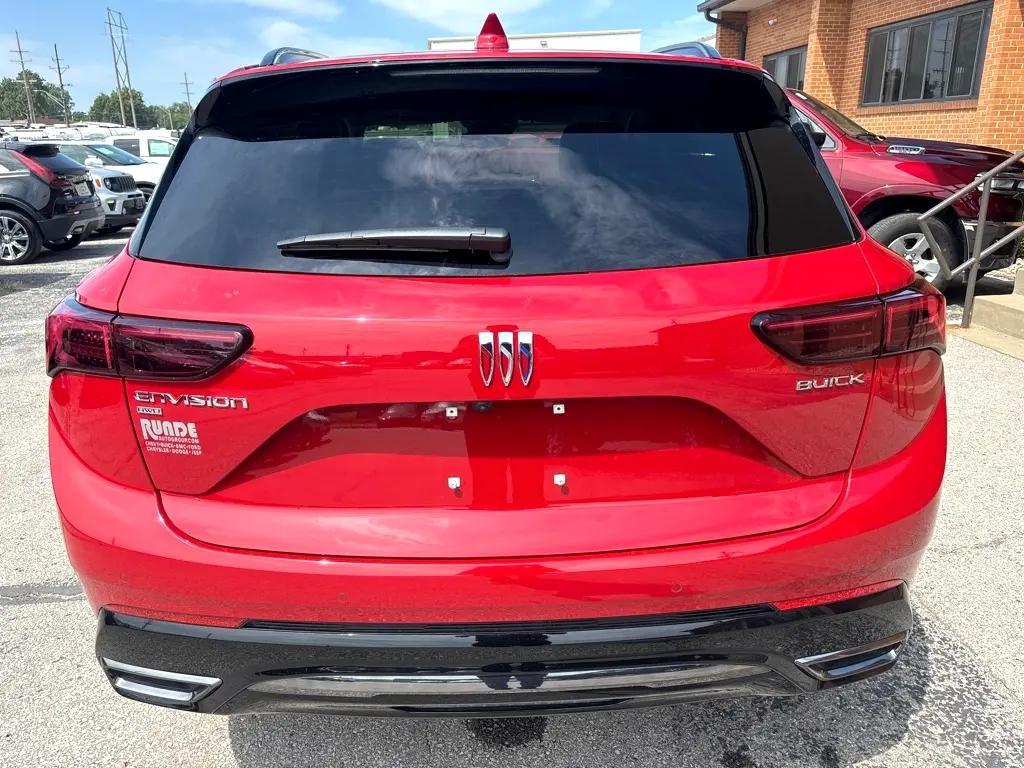used 2025 Buick Envision car, priced at $35,450