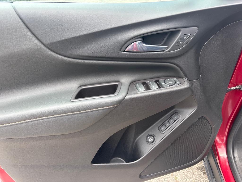 used 2021 Chevrolet Equinox car, priced at $15,950