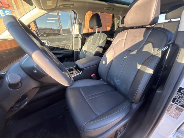 used 2024 Kia Sorento car, priced at $34,950