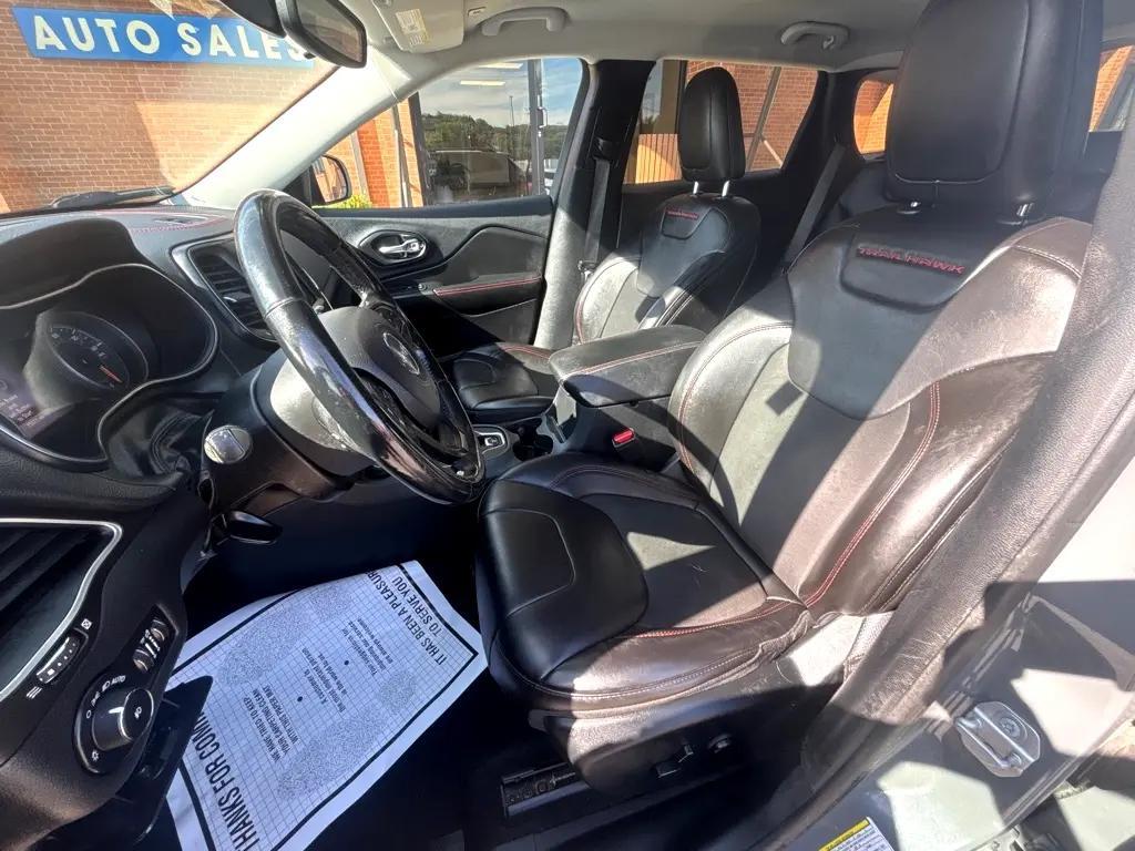 used 2019 Jeep Cherokee car, priced at $15,950