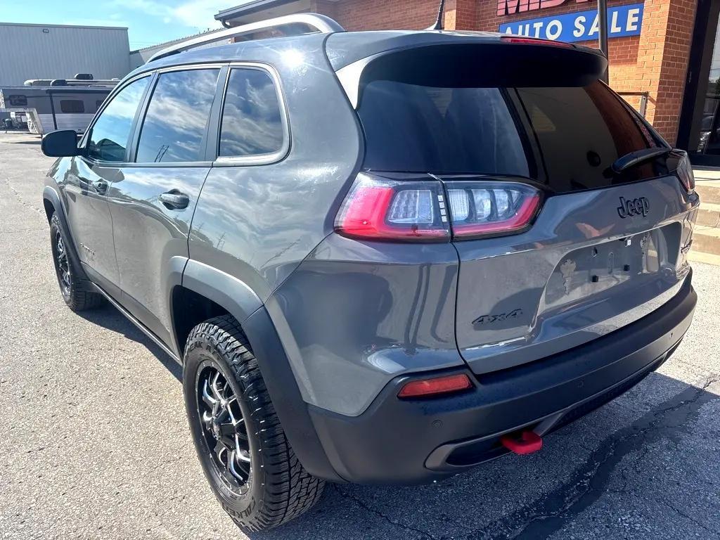 used 2019 Jeep Cherokee car, priced at $15,950