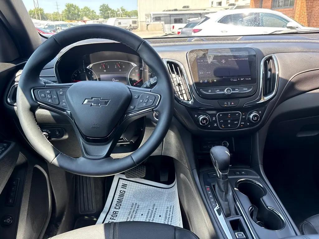 used 2024 Chevrolet Equinox car, priced at $27,650