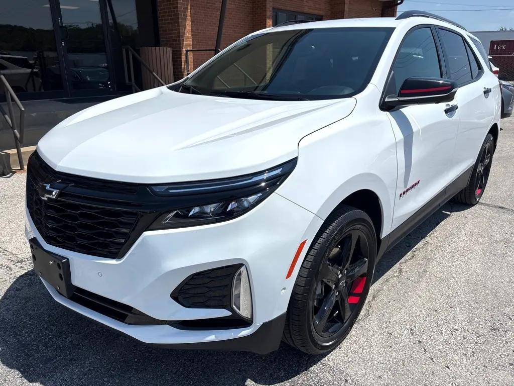 used 2024 Chevrolet Equinox car, priced at $27,650