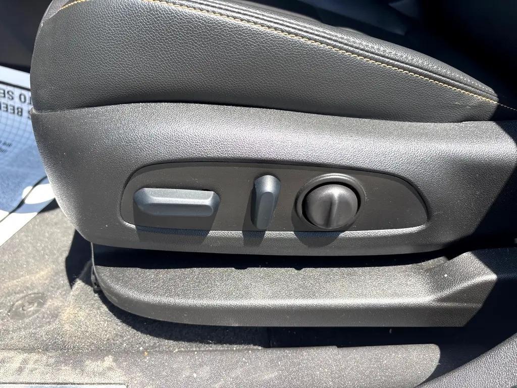 used 2024 Chevrolet Equinox car, priced at $27,650