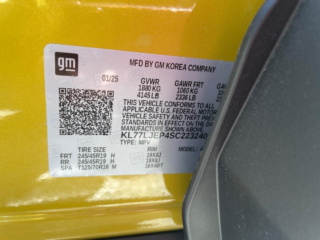 used 2025 Chevrolet Trax car, priced at $24,350