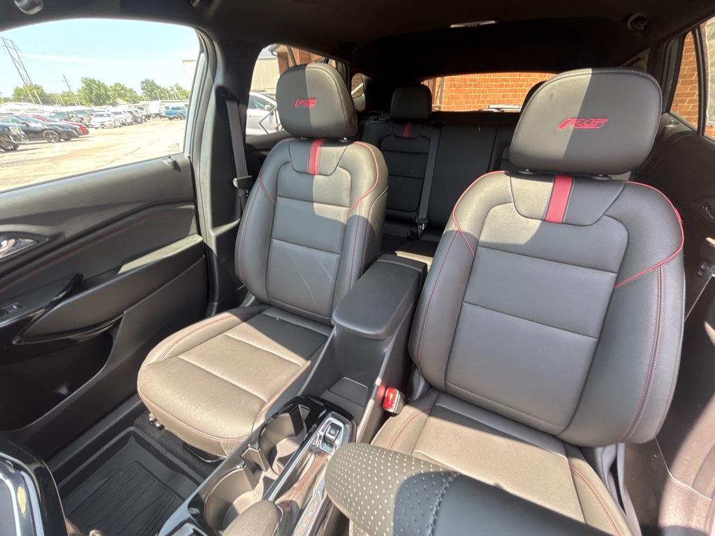 used 2025 Chevrolet Trax car, priced at $18,850