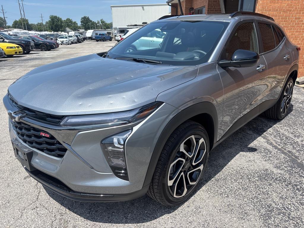 used 2025 Chevrolet Trax car, priced at $18,850