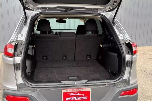 used 2018 Jeep Cherokee car, priced at $13,984