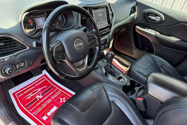 used 2020 Jeep Cherokee car, priced at $13,984