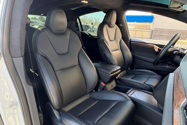 used 2020 Tesla Model X car, priced at $34,984