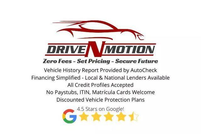 used 2013 Hyundai Santa Fe car, priced at $9,471