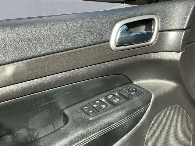 used 2018 Jeep Grand Cherokee car, priced at $17,984