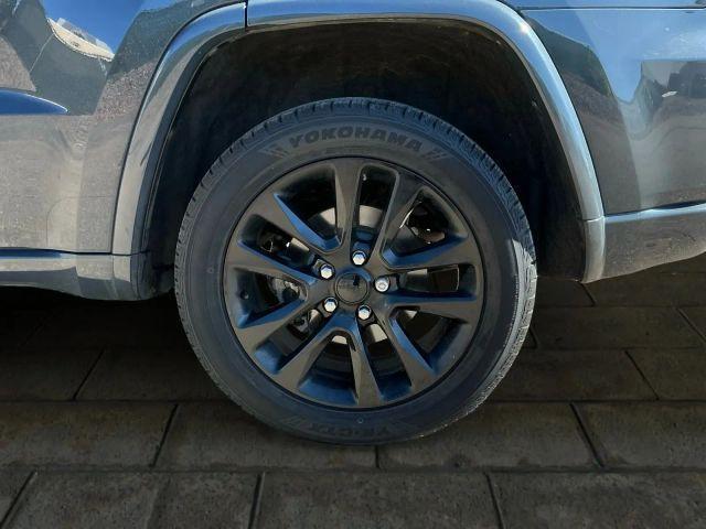 used 2018 Jeep Grand Cherokee car, priced at $17,984