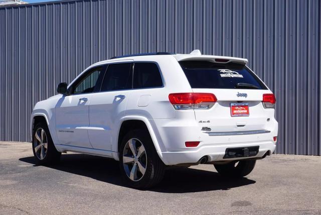 used 2015 Jeep Grand Cherokee car, priced at $17,484