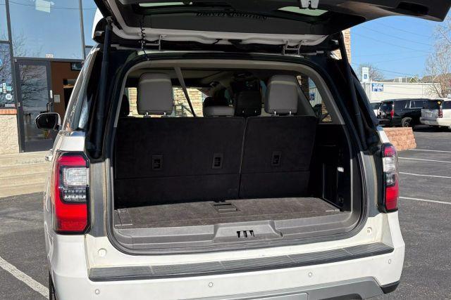 used 2019 Ford Expedition car, priced at $28,484