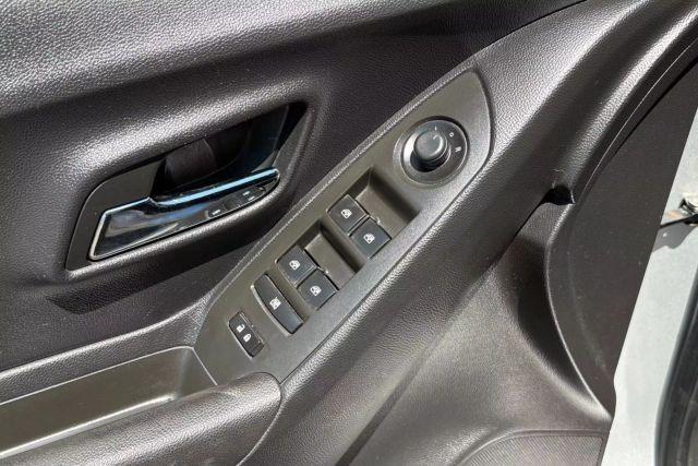 used 2015 Chevrolet Trax car, priced at $9,984