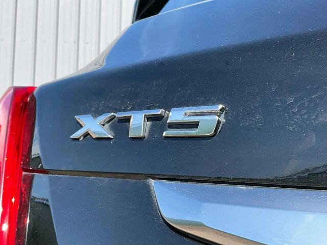 used 2018 Cadillac XT5 car, priced at $16,484