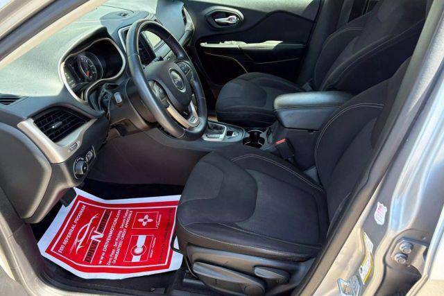 used 2015 Jeep Cherokee car, priced at $11,484