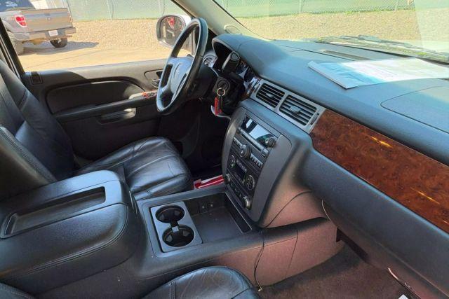 used 2013 GMC Yukon car, priced at $14,984