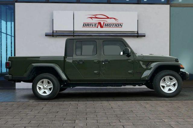 used 2022 Jeep Gladiator car, priced at $29,984