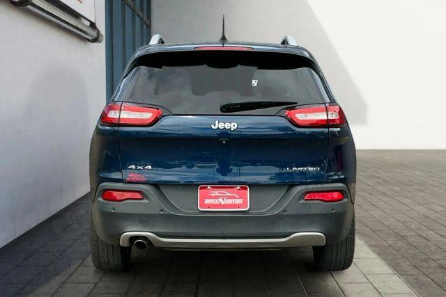 used 2018 Jeep Cherokee car, priced at $15,984