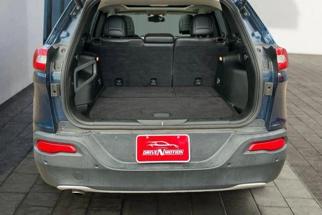 used 2018 Jeep Cherokee car, priced at $15,984