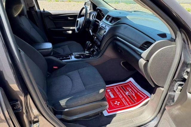 used 2015 Chevrolet Traverse car, priced at $9,984