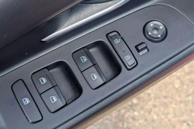 used 2022 Hyundai Elantra car, priced at $18,484