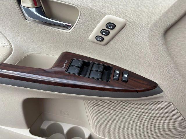 used 2015 Toyota Venza car, priced at $14,984