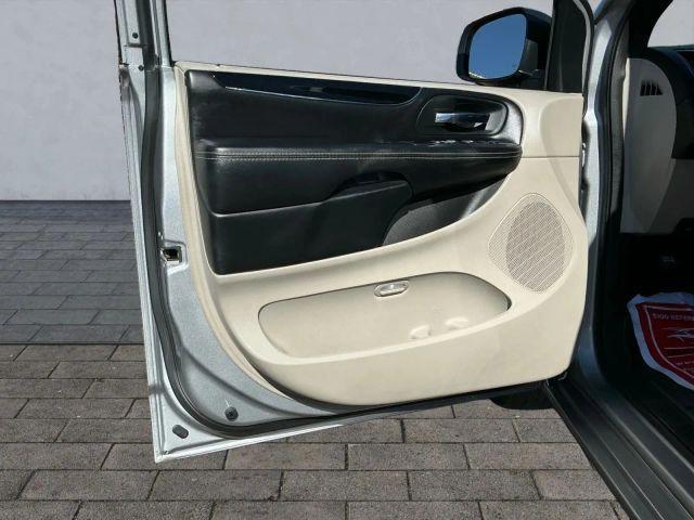 used 2019 Dodge Grand Caravan car, priced at $11,984