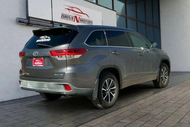 used 2018 Toyota Highlander car, priced at $22,471