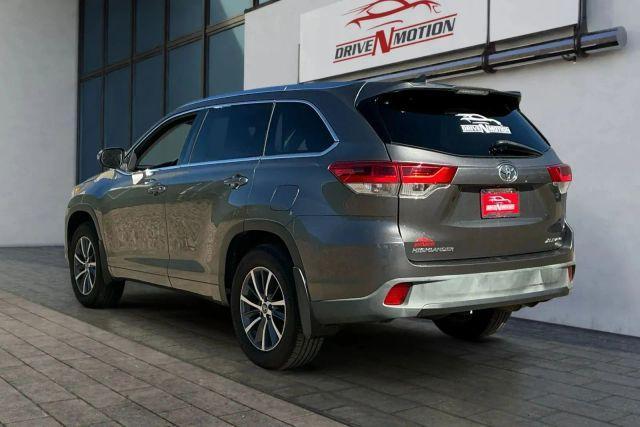 used 2018 Toyota Highlander car, priced at $22,471