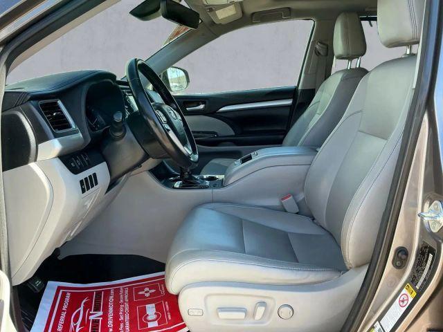 used 2018 Toyota Highlander car, priced at $22,471