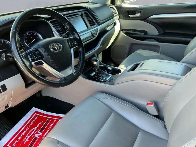 used 2018 Toyota Highlander car, priced at $22,471