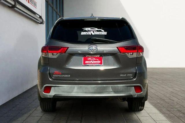 used 2018 Toyota Highlander car, priced at $22,471