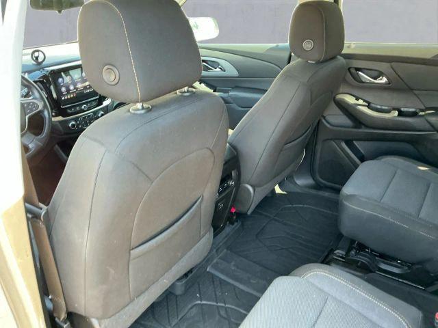 used 2021 Chevrolet Traverse car, priced at $21,984