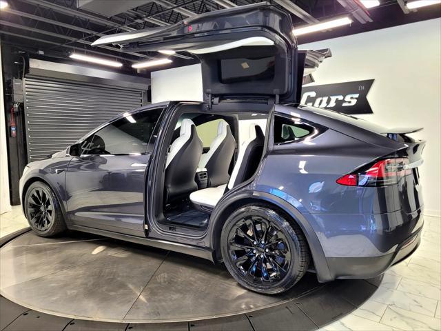 used 2018 Tesla Model X car, priced at $28,590