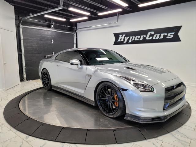 used 2009 Nissan GT-R car, priced at $68,990