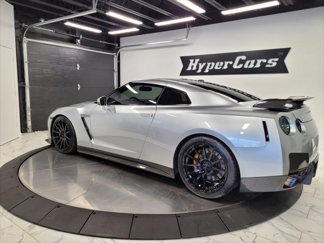 used 2009 Nissan GT-R car, priced at $68,990