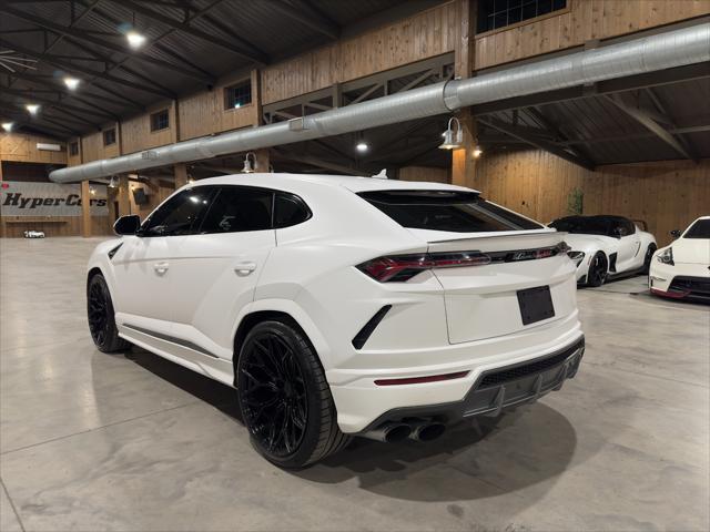 used 2020 Lamborghini Urus car, priced at $185,990